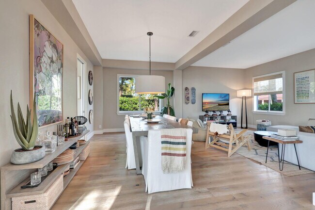 Building Photo - 11615 Paradise Cove Ln