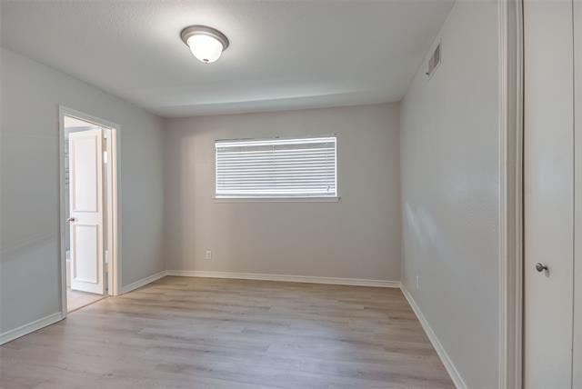 Building Photo - 10679 Sandpiper Ln