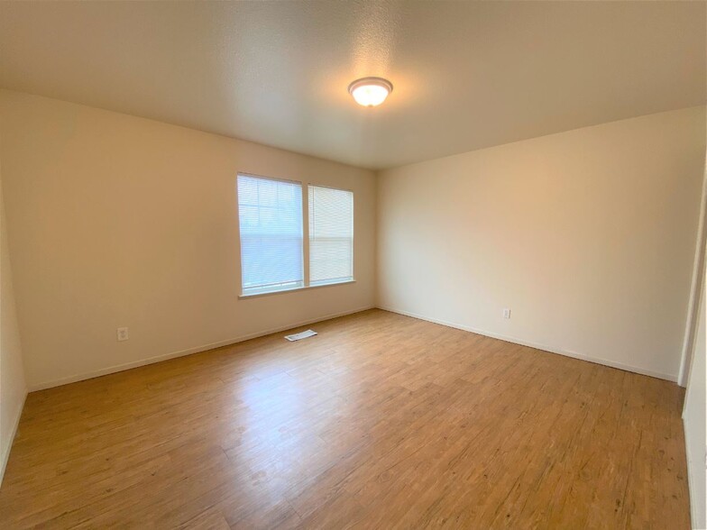 Building Photo - 3879 Twilight Ave