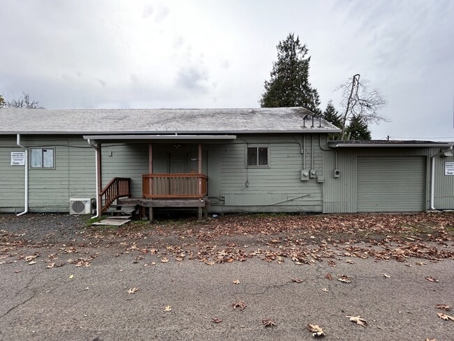 Building Photo - 1510 Concord St