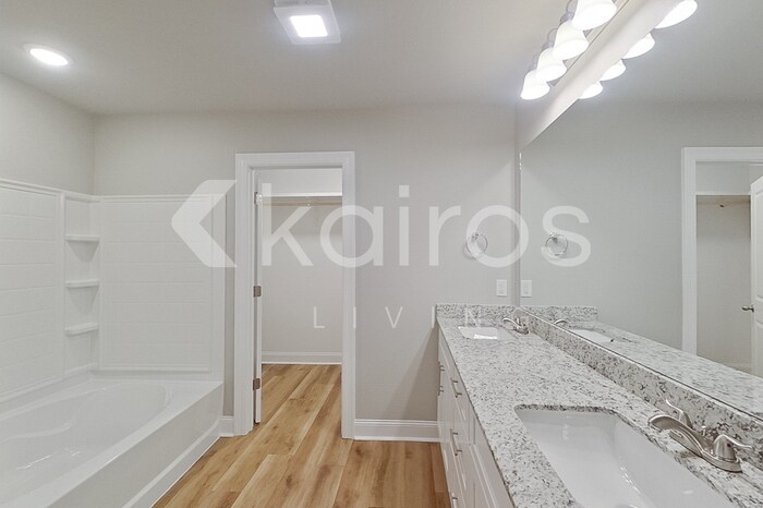 Building Photo - 13760 Willowmore Dr