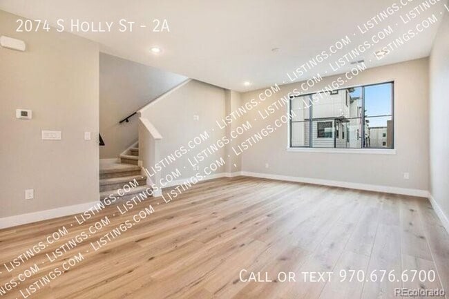 Building Photo - 2074 S Holly St