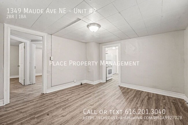 Building Photo - 1349 Maude Ave NE
