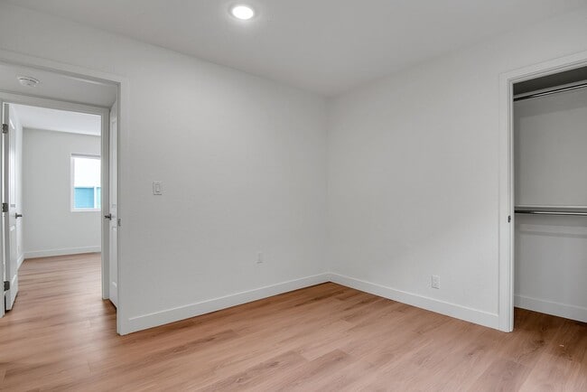 Building Photo - Malaga-GJA