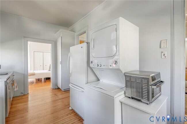 Building Photo - 4404 Patterson Ave