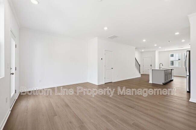 Building Photo - 2308 Oakwood Mdws Ct