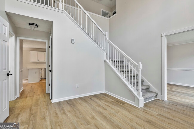 Building Photo - 76 Championship Ct