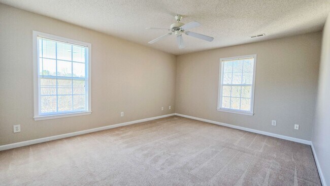 Building Photo - 2033 Salem Bluff Dr