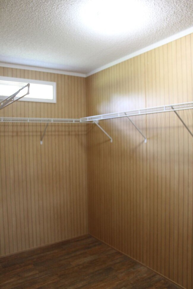 Building Photo - 110 Fisher Dr