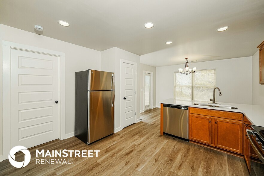 Building Photo - 555 Kincaid Cove Ln