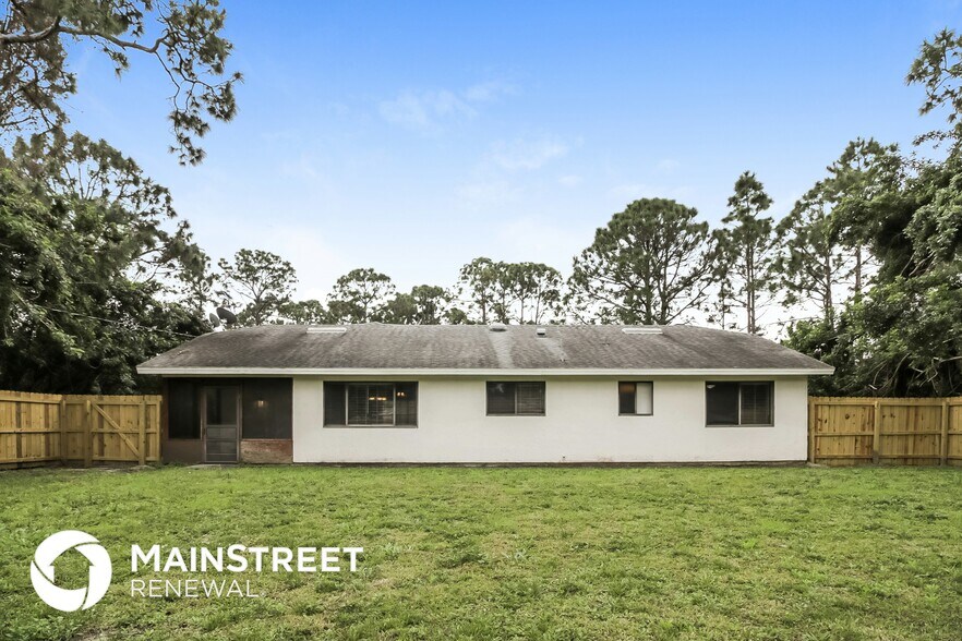 Building Photo - 1251 Whitehurst Rd SW