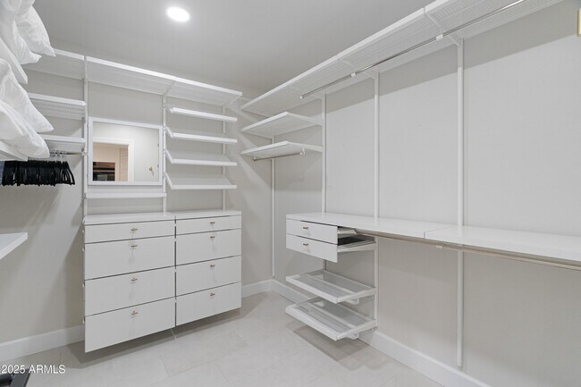 Building Photo - 8556 N 84th St