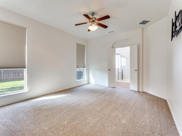 Building Photo - 2213 Laurel Forest Dr