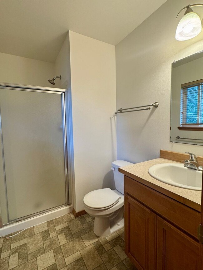 Building Photo - desirable Driftwood Keys daylight rambler....