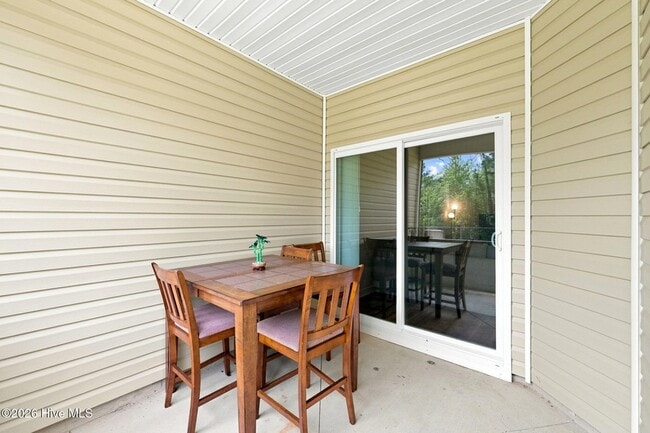 Building Photo - 227 Crab Claw Spit Ln