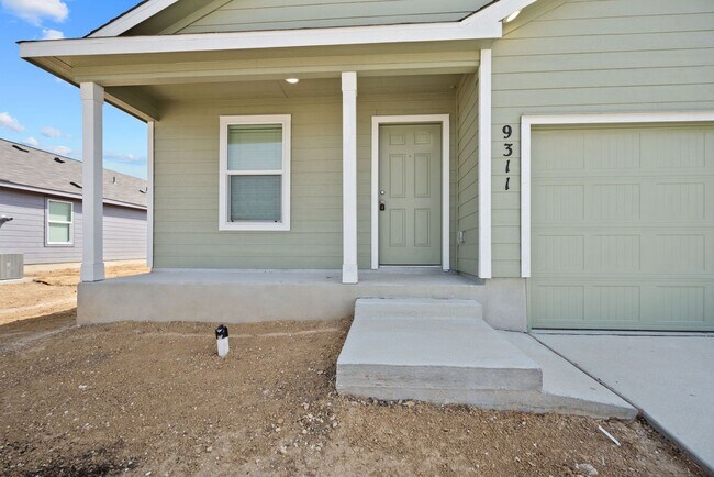 Building Photo - 9311 Selene Pl