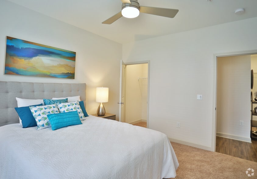 2BR, 2BA - Riverside Flats at Aberfoyle Village