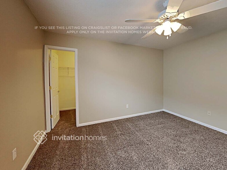 Building Photo - 15574 Spotted Saddle Cir