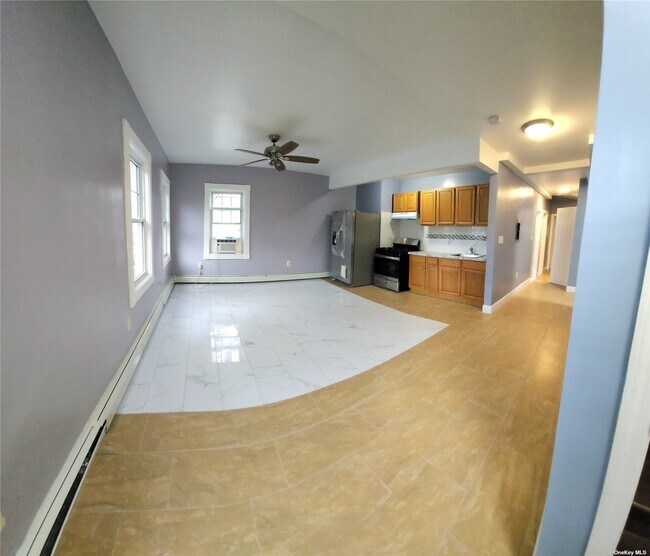 Building Photo - 85-84 88th St