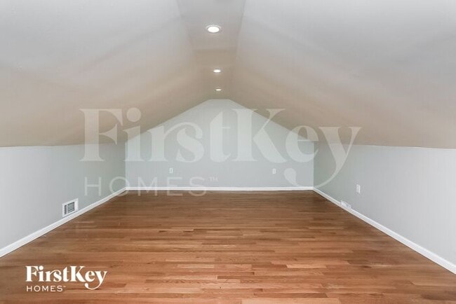 Building Photo - 21439 Georgetown Dr