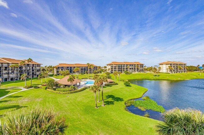 Building Photo - 601 S Seas Dr