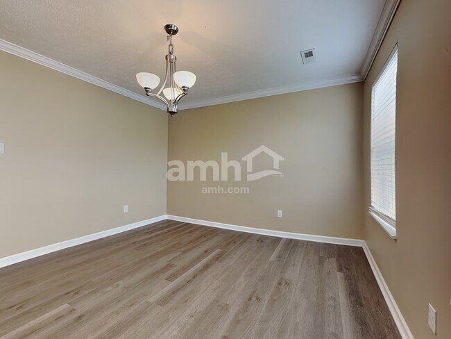 Building Photo - 2233 Cartmill Dr