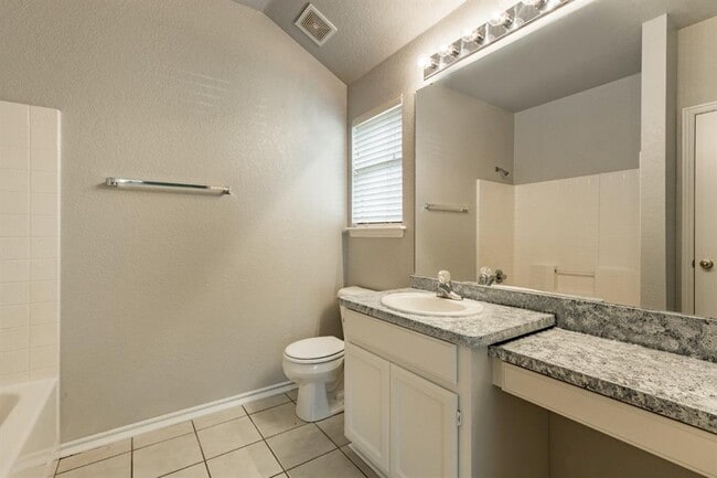 Building Photo - 16216 Seminole Dr