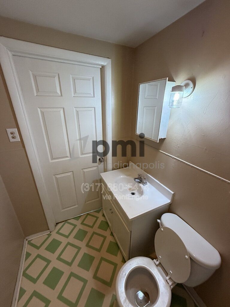 Building Photo - 1309 Pearl St