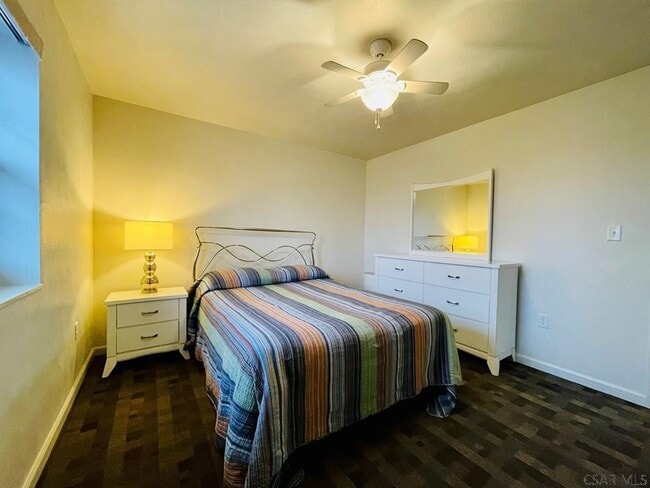 Building Photo - 913 Old Scalp Ave