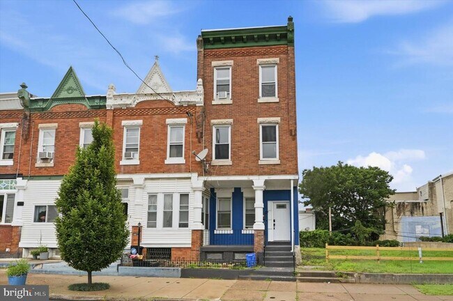 Building Photo - 4815 Fairmount Ave
