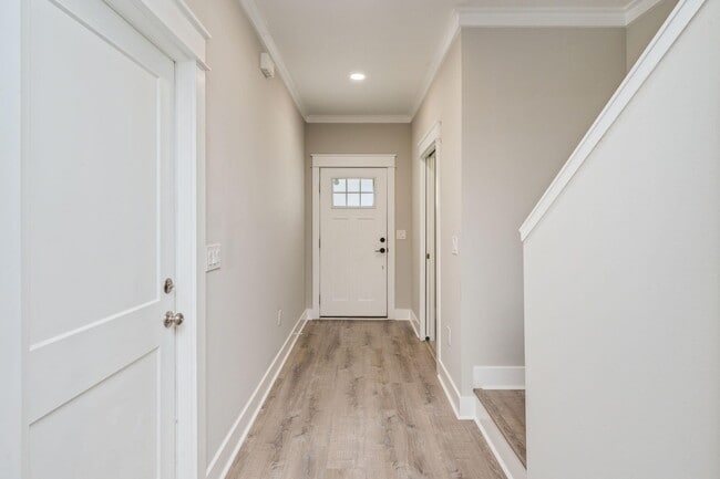 Building Photo - 3 Praiseworthy Dr