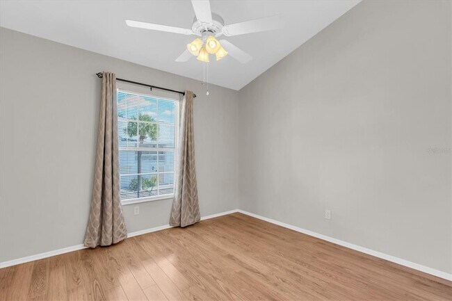 Building Photo - 106 Sun Isle Cir