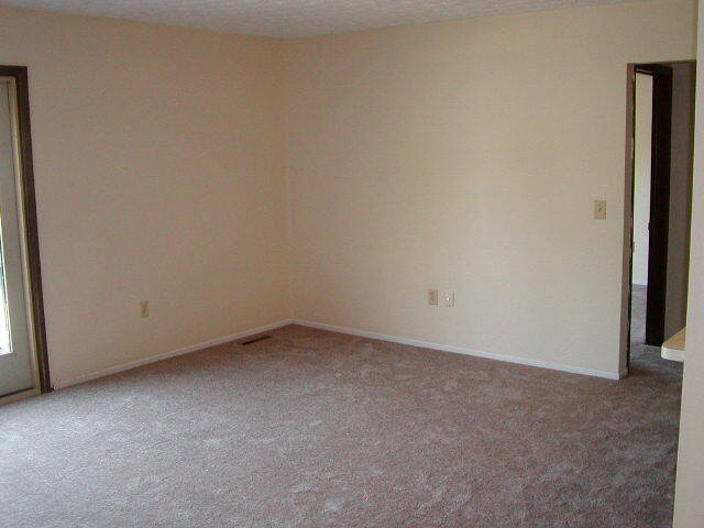 Building Photo - 3279 Kristin Ct