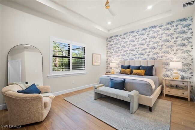 Building Photo - 9774 Everglades Dr