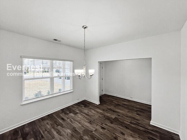 Building Photo - 3231 Briar Chapel Dr