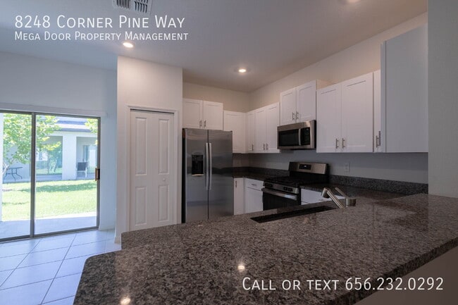 Building Photo - 8248 Corner Pine Way-