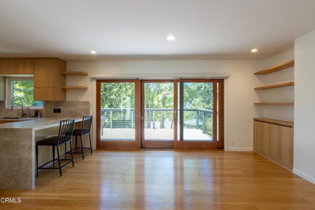 Building Photo - 1483 Arroyo View Dr