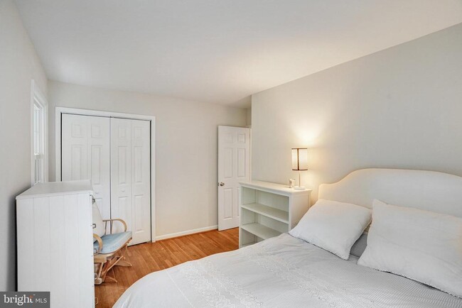 Building Photo - 3300 Prince William Dr