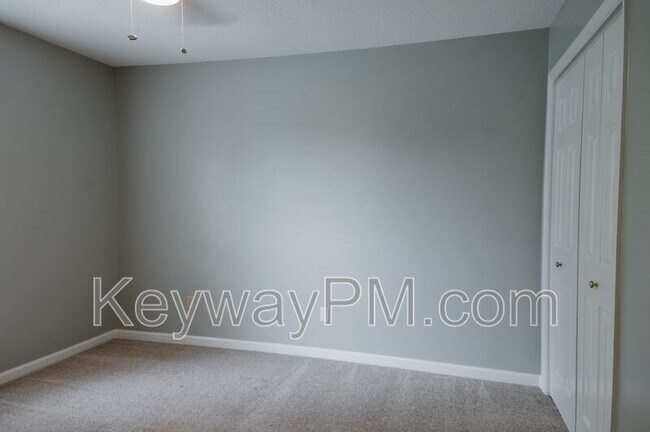 Building Photo - 4752 High Meadow Ct