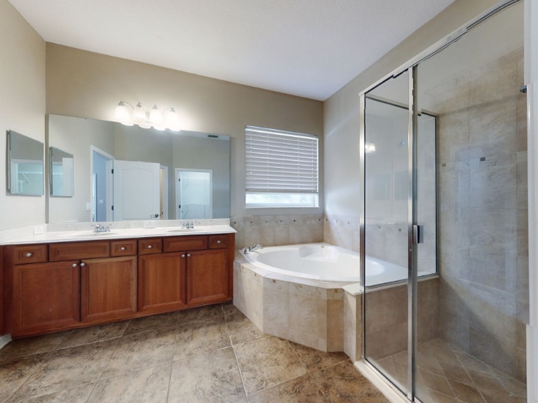 Building Photo - 610 Victoria Hills Dr