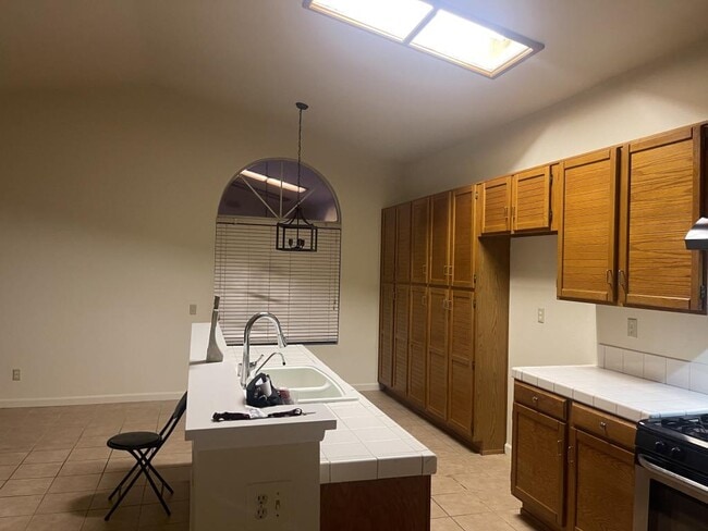 Building Photo - 26173 Windemere Way