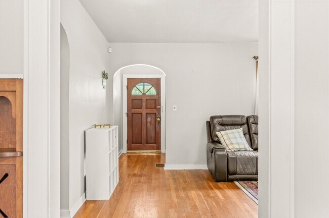 Building Photo - 2637 17th St