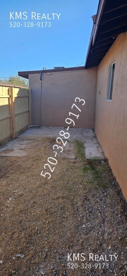 Building Photo - 2 Bed/1 Bath - OWNER/AGENT