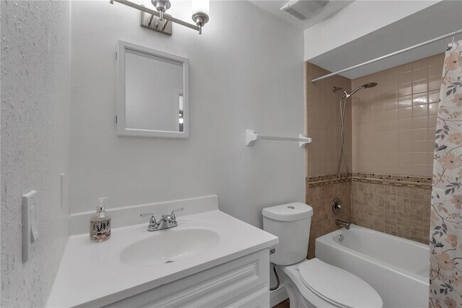 Building Photo - 2930 Slippery Rock Ave