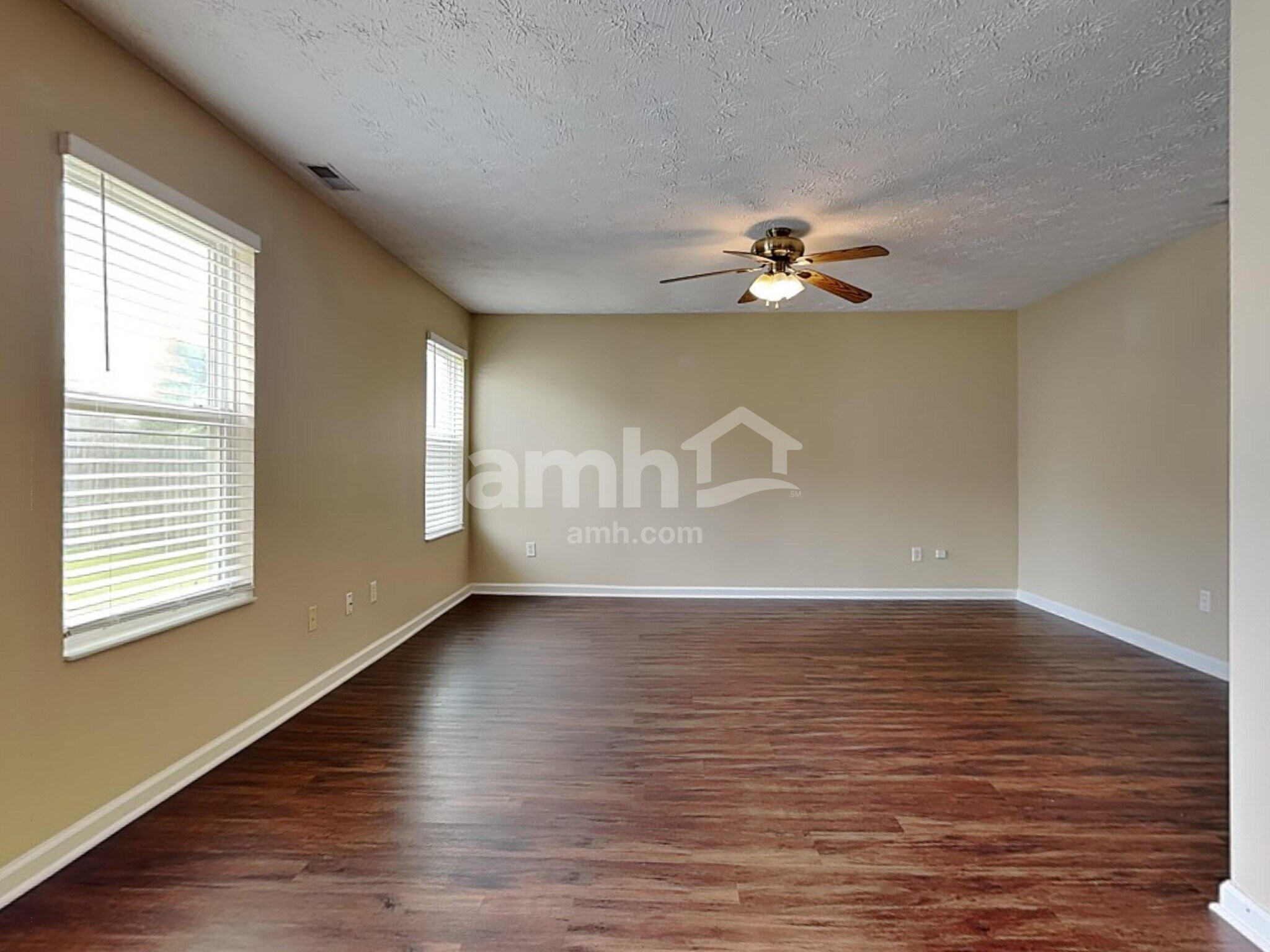 Building Photo - 1291 Shannon Ln
