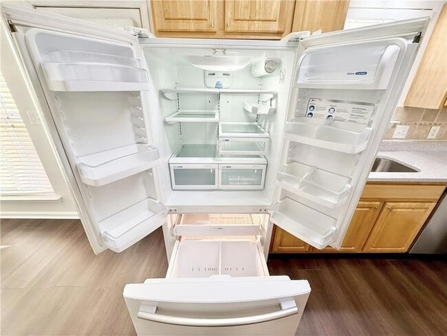 Building Photo - 5358 Beaver Br