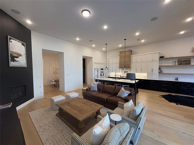 Building Photo - 2432 Casia Lndg