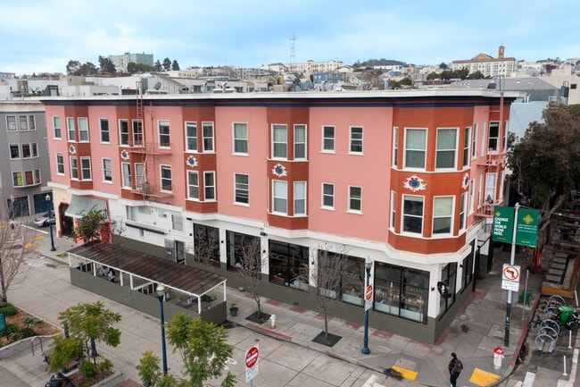 Building Photo - 445 Octavia St