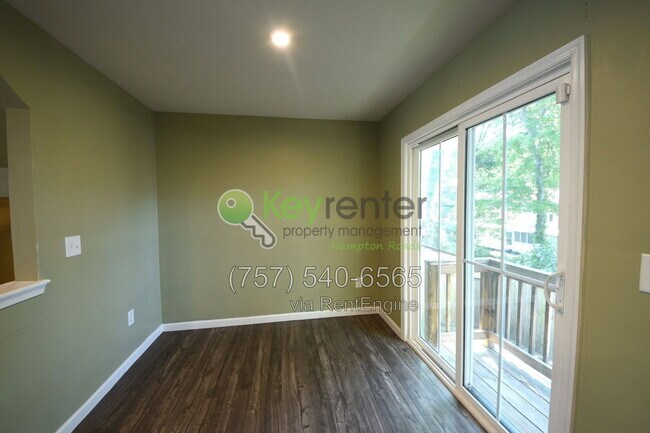 Building Photo - 49 Manilla Cir