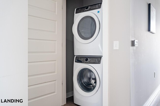 Building Photo - 301 Passage Way